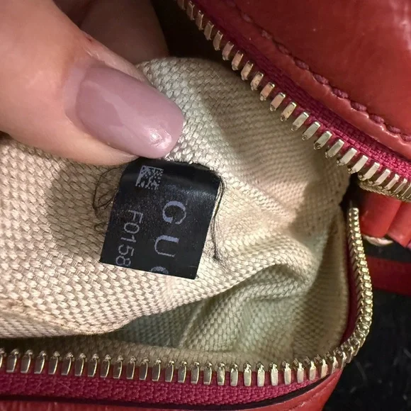 Gucci Soho Disco Crossbody - Picture 7 of 10